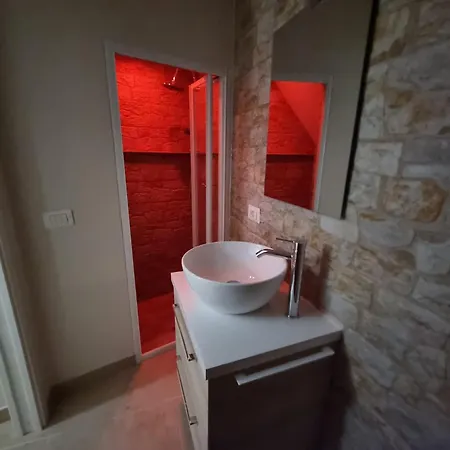 La Trinacria Apartment *